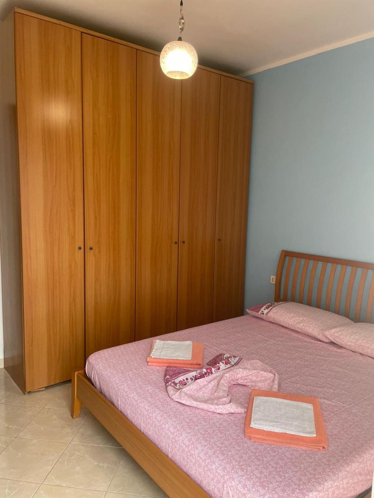 Relax Rental Влёра Номер фото